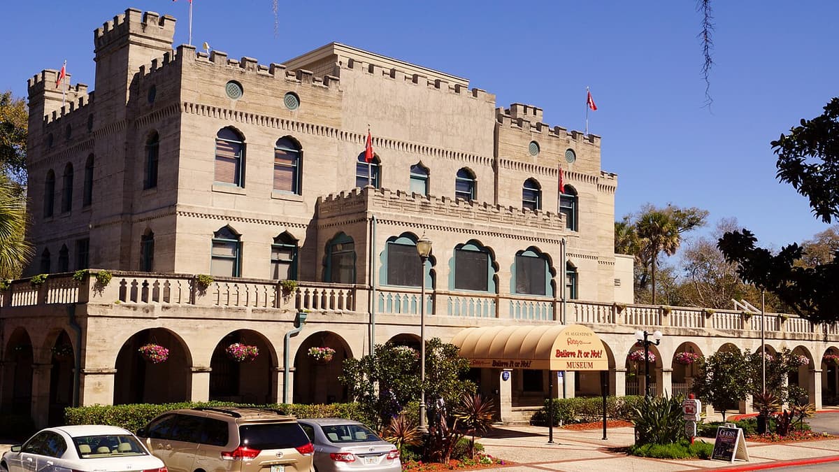 Ripley's at Castle Warden